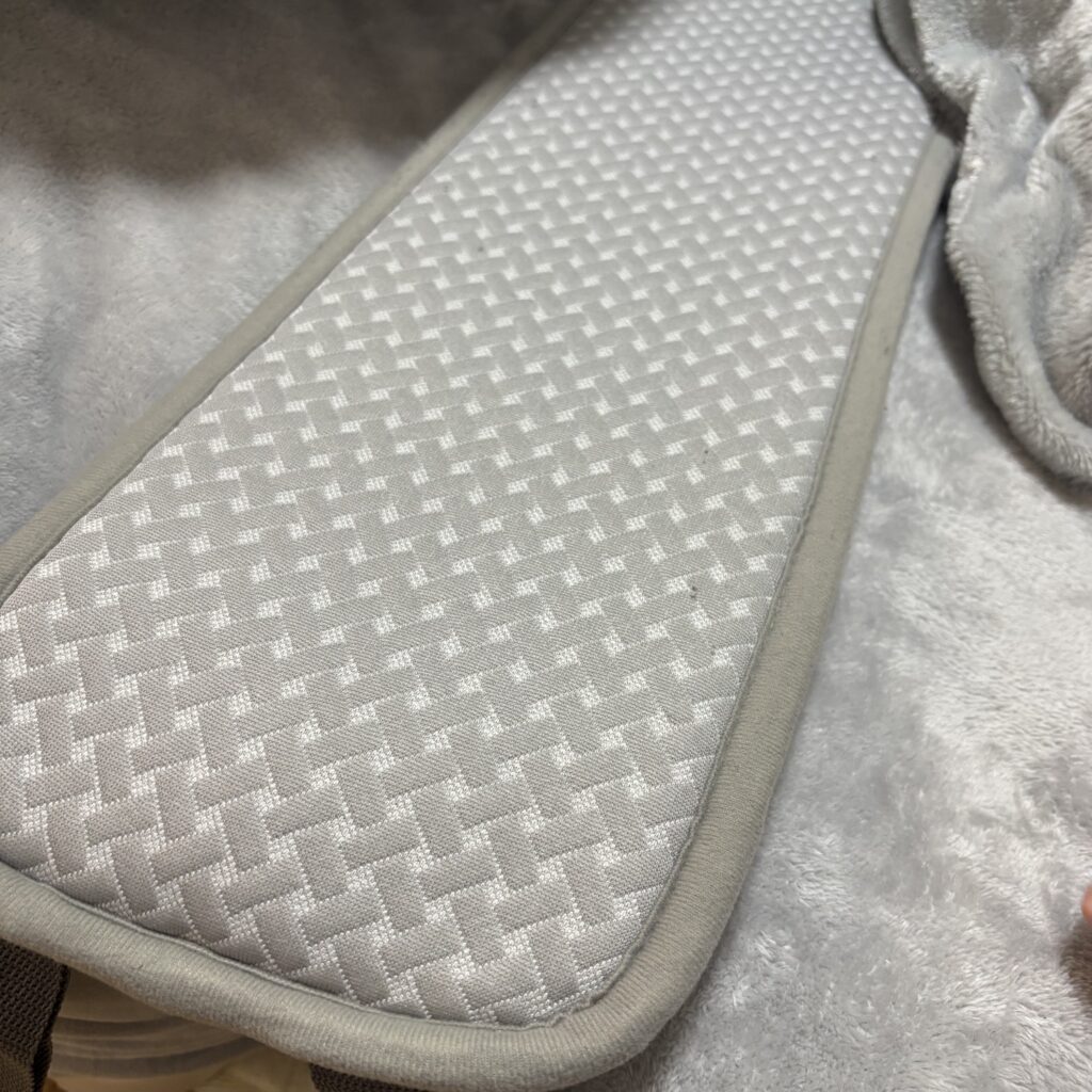 ベッドの隙間パッド